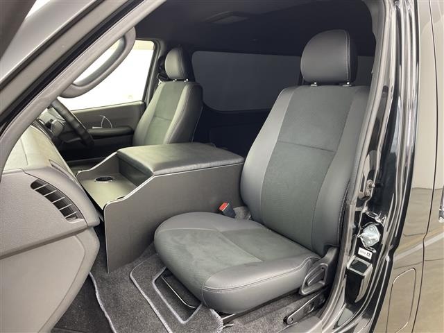 Toyota HIACE VAN 2021 7597120-10