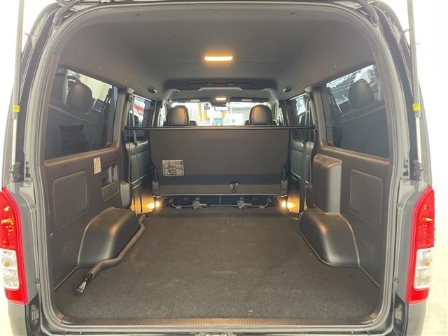 Toyota HIACE VAN 2021 7597120-22