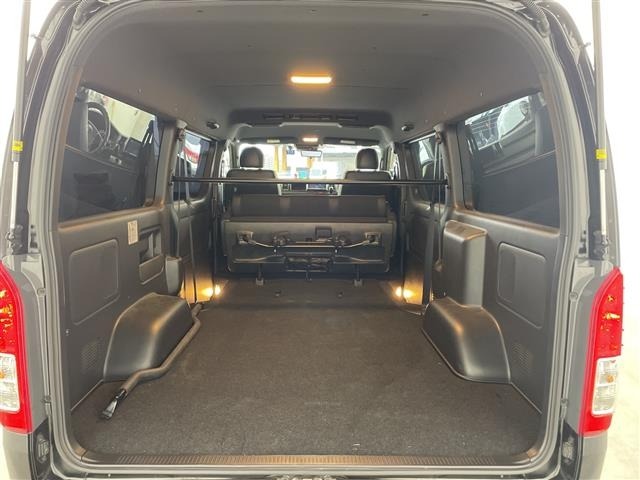 Toyota HIACE VAN 2021 7597120-4