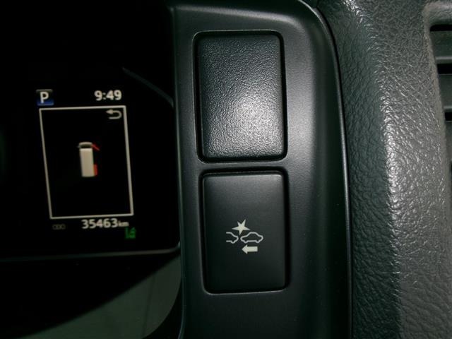 Toyota HIACE VAN 2022 7597121-3