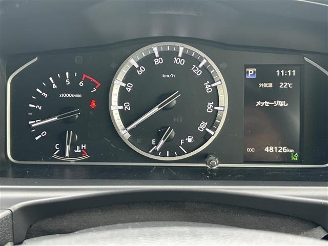 Toyota HIACE VAN 2023 7597124-11