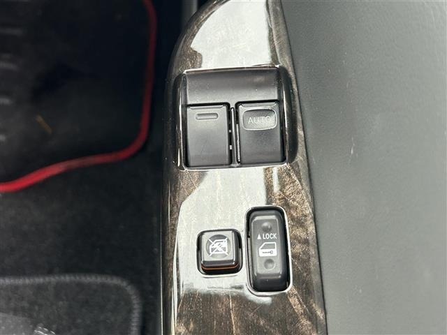 Toyota HIACE VAN 2023 7597124-12