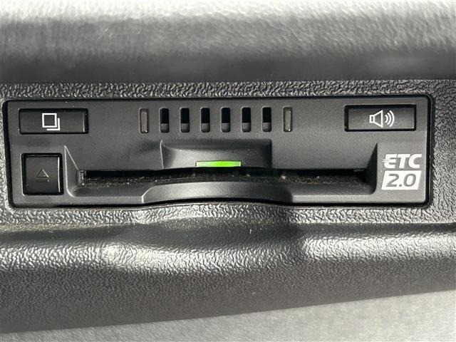 Toyota HIACE VAN 2023 7597124-2