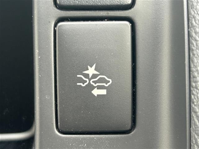 Toyota HIACE VAN 2023 7597124-21