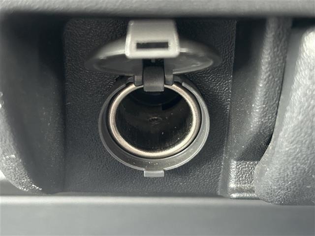 Toyota HIACE VAN 2023 7597124-6