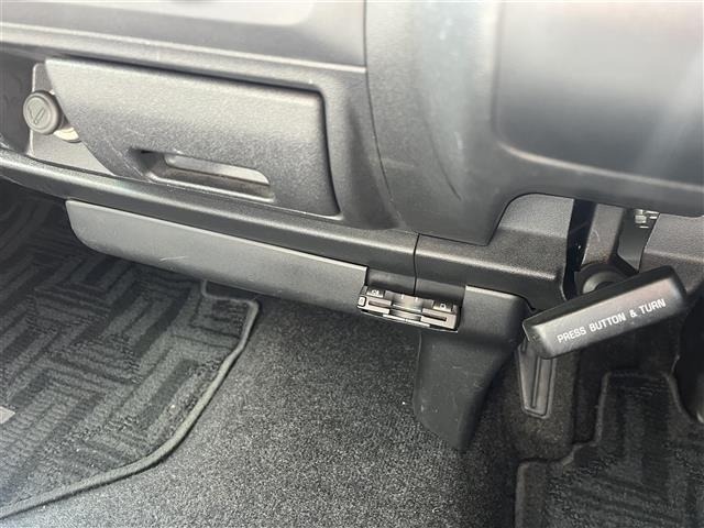 Toyota HIACE VAN 2012 7597127-2