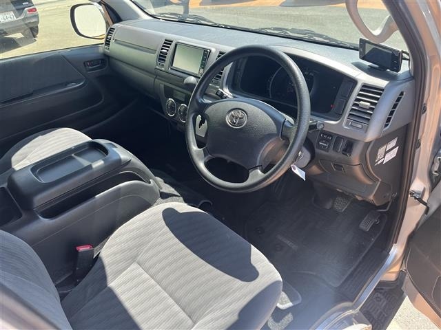 Toyota HIACE VAN 2012 7597127-7