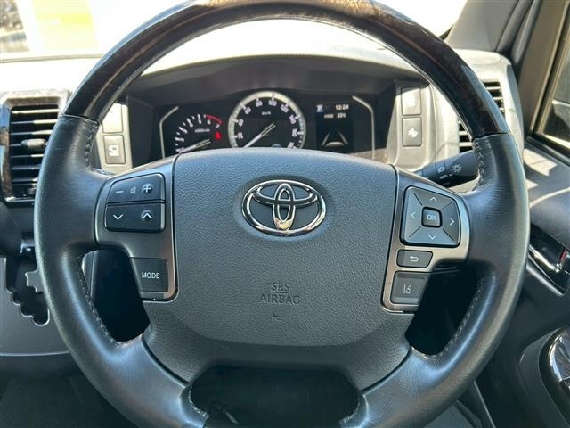 Toyota HIACE VAN 2024 7597136-1
