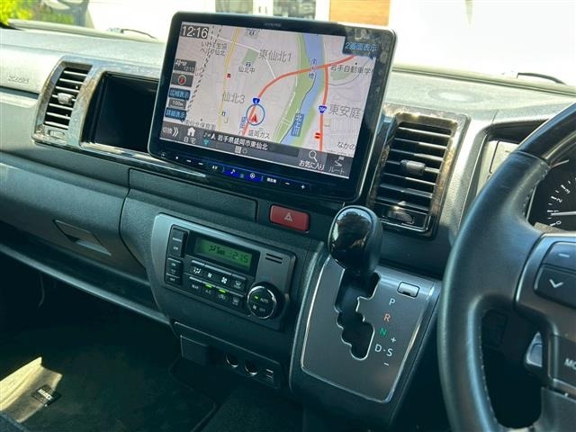 Toyota HIACE VAN 2024 7597136-16