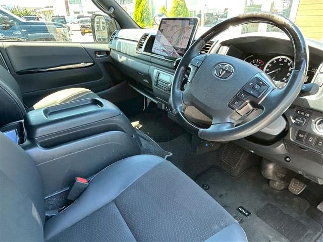 Toyota HIACE VAN 2024 7597136-4