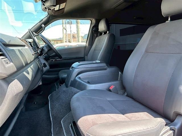 Toyota HIACE VAN 2024 7597136-6