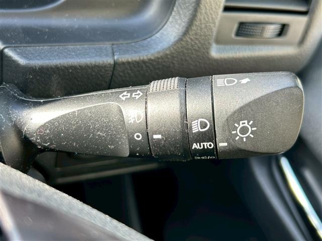 Toyota HIACE VAN 2021 7597137-10