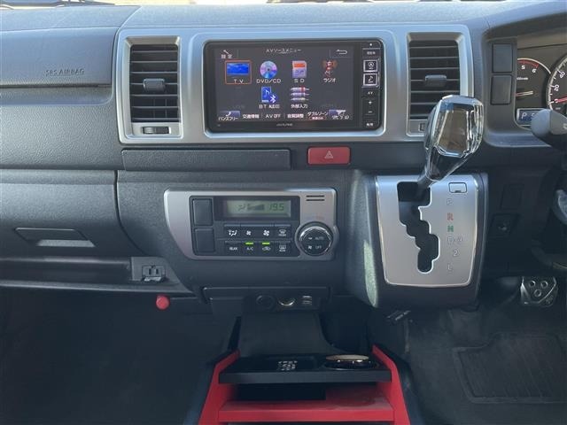 Toyota HIACE VAN 2015 7597148-4