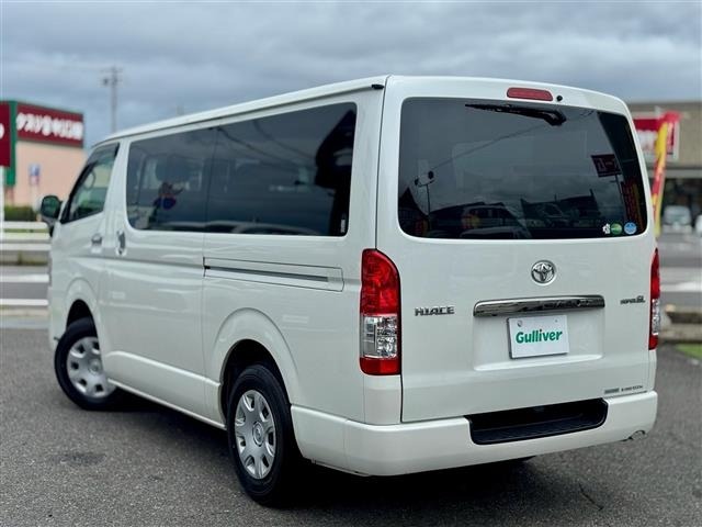 Toyota HIACE VAN 2019 7597149-13
