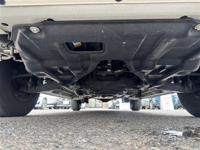 Toyota HIACE VAN 2019 7597149-20