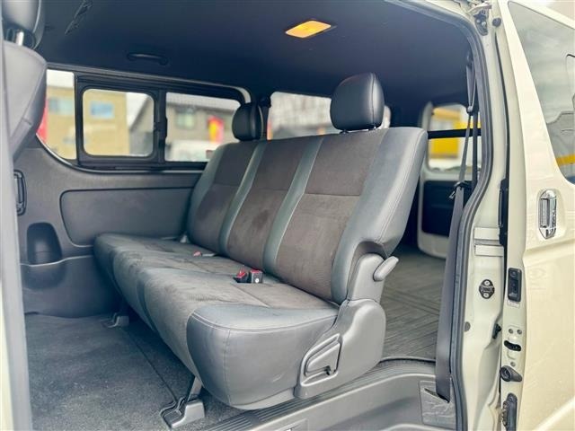 Toyota HIACE VAN 2019 7597149-8
