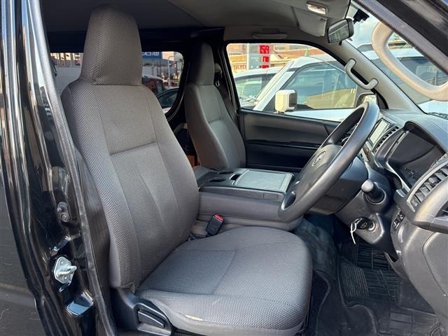 Toyota HIACE VAN 2019 7597165-10