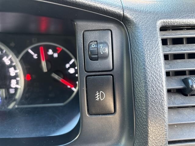 Toyota HIACE VAN 2019 7597165-5