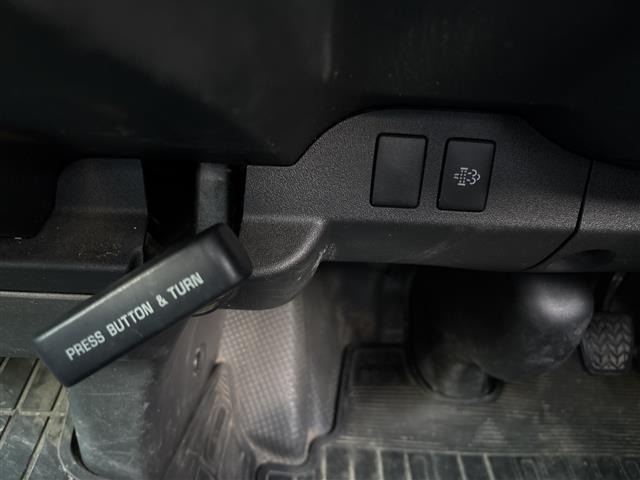 Toyota HIACE VAN 2019 7597165-6