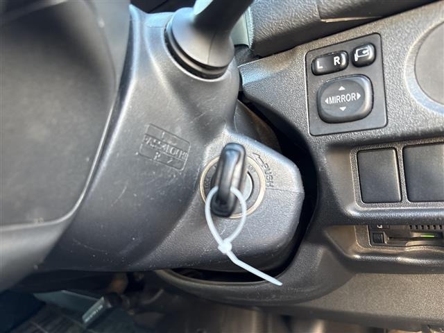 Toyota HIACE VAN 2019 7597165-9