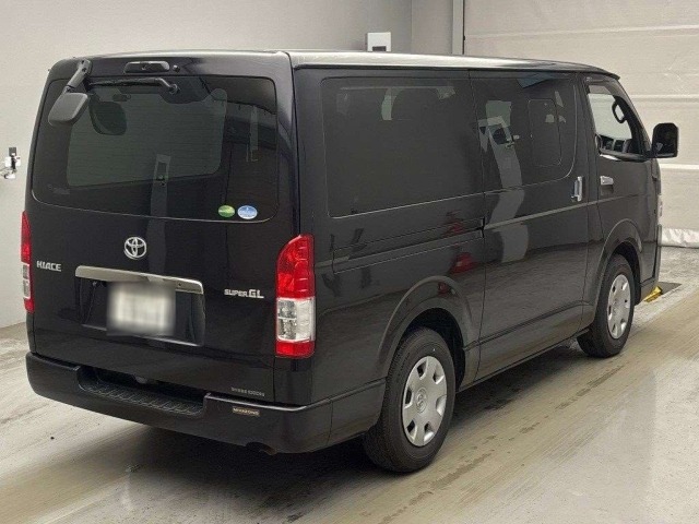 Toyota HIACE VAN 2020 7597901-1