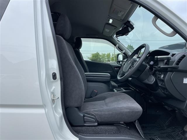 Toyota HIACE WAGON 2024 7603368-3