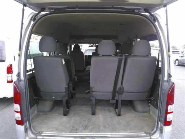 Toyota HIACE WAGON 2018 7603506-10