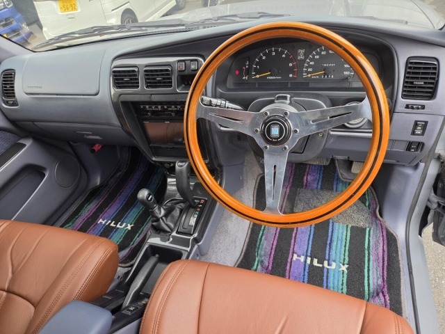 Toyota HILUX SURF 1997 7595728-13