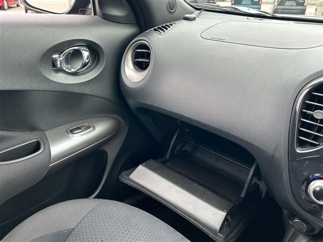 Nissan JUKE 2013 7595475-12