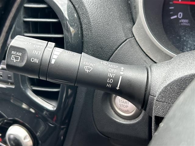 Nissan JUKE 2013 7595475-21