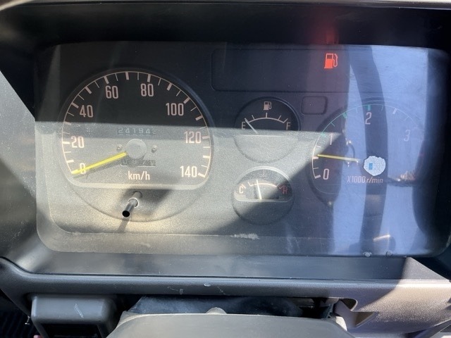 Isuzu JUSTON 1995 7597240-6