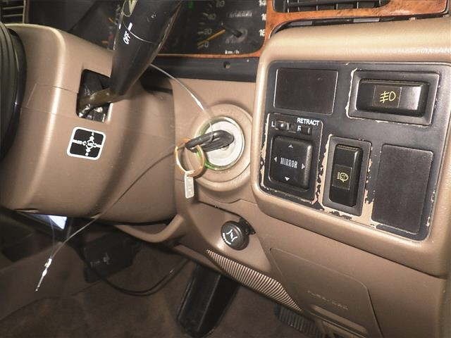 Toyota LAND CRUISER 1996 7598642-8