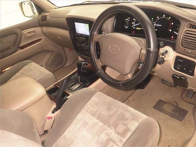 Toyota LAND CRUISER 2000 7598650-3