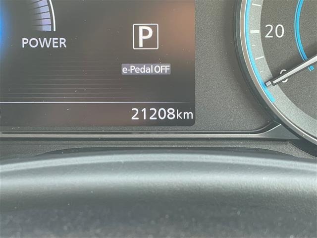 Nissan LEAF 2018 7601159-23