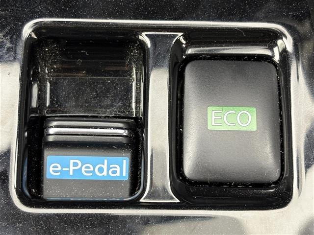 Nissan LEAF 2021 7601221-10