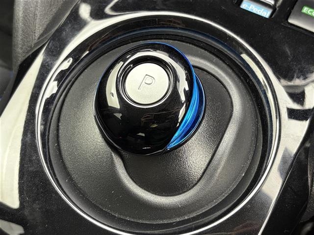 Nissan LEAF 2021 7601221-7