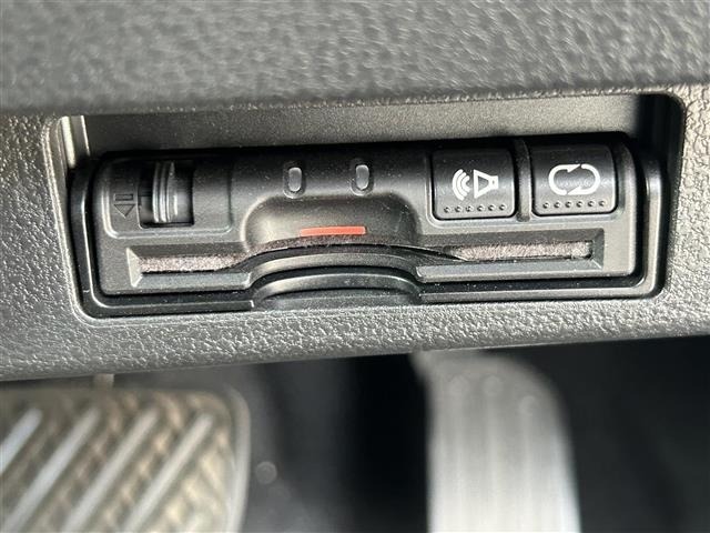 Nissan LEAF 2016 7601222-22