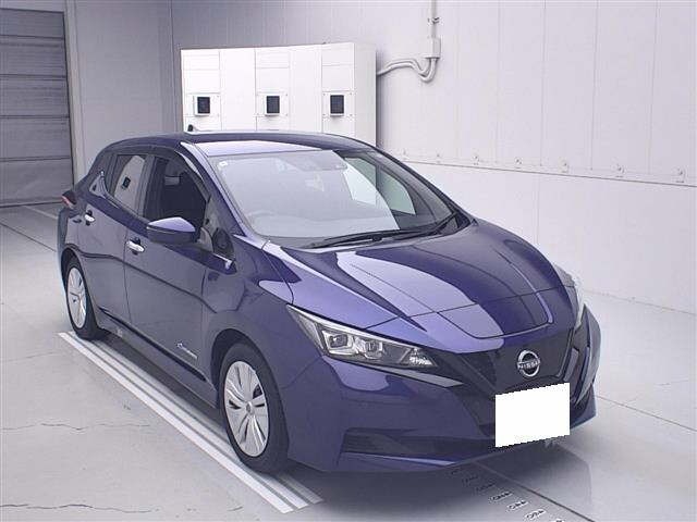 Nissan LEAF 2022 7601369-0