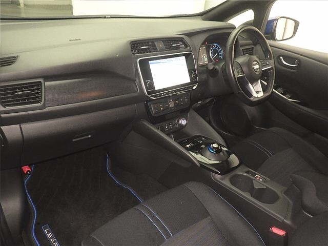 Nissan LEAF 2020 7601389-4