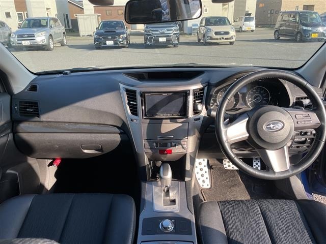 Subaru LEGACY B4 2011 7611997-14