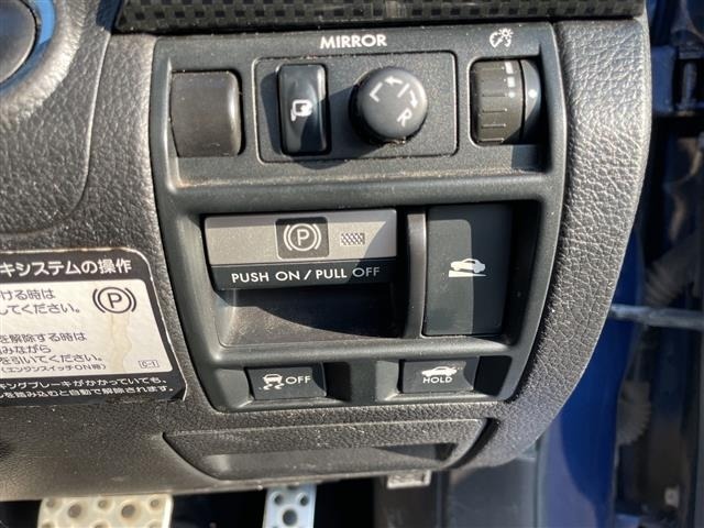 Subaru LEGACY B4 2011 7611997-6