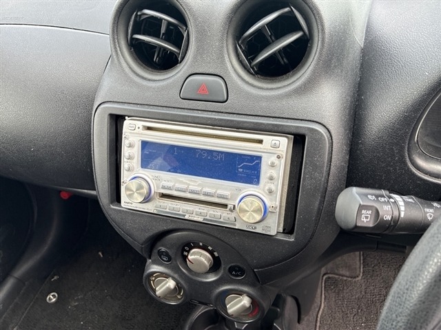 Nissan MARCH 2012 7610567-4