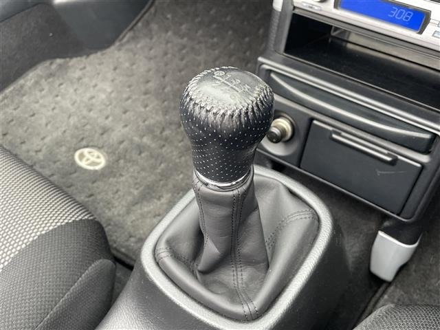 Toyota MR-S 2006 7599743-12