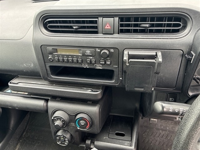 Toyota PROBOX VAN 2018 7614574-4