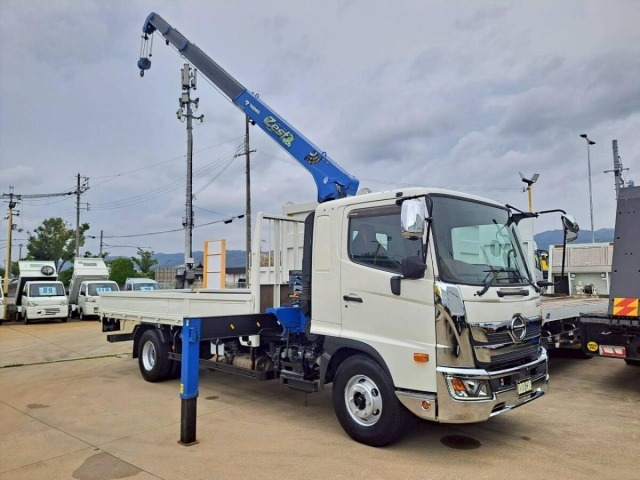 Hino RANGER 2018 7613759-17