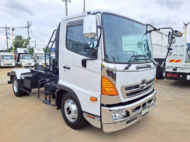 Hino RANGER 2015 7613800-0