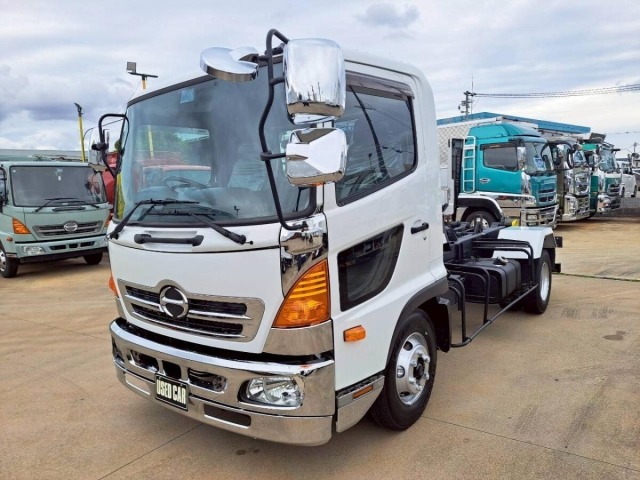 Hino RANGER 2015 7613800-3