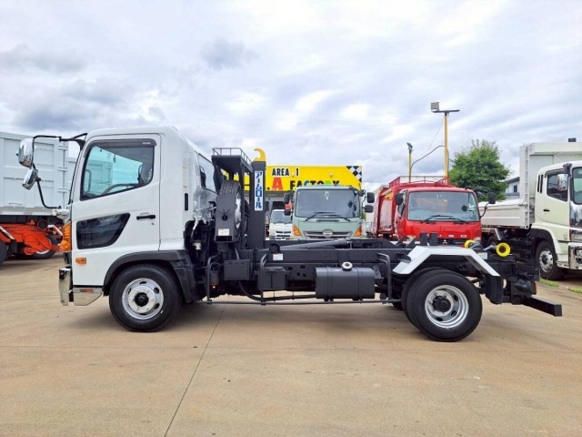 Hino RANGER 2015 7613800-4