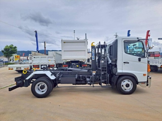 Hino RANGER 2015 7613800-7