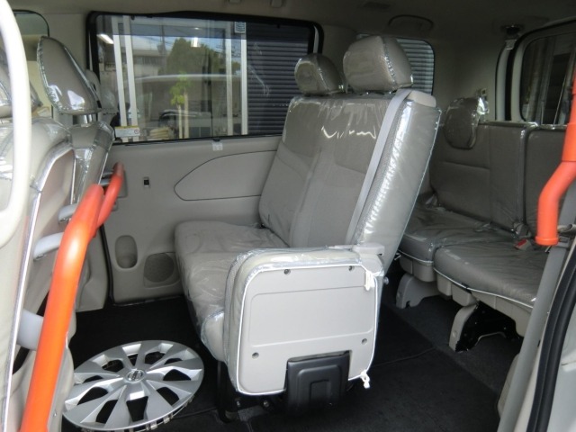 Nissan SERENA 2019 7597180-15
